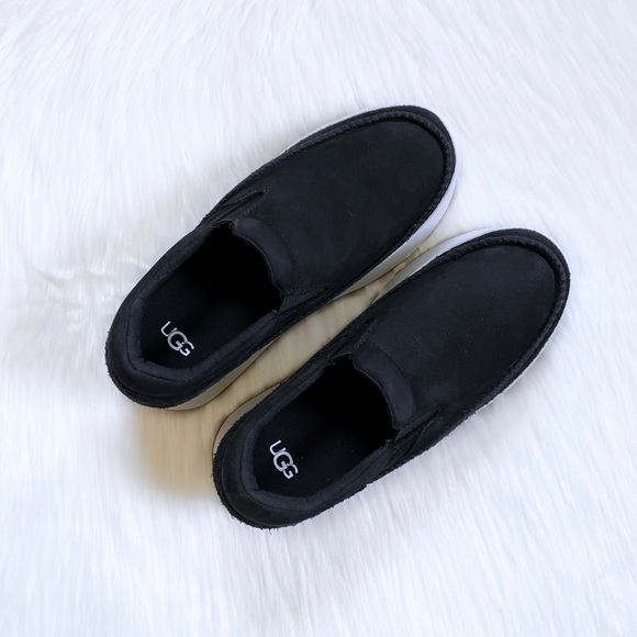 UGG Women’s Marin Slip On Platform Black Leather Sneakers - Picture 4 of 7